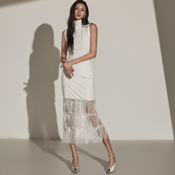 D9461 スパンコール シースルー ニット ワンピース