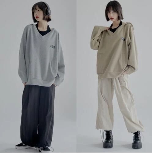 レトロVネックパーカー女子学生の新作ゆったりbfけだるい風朝トップス