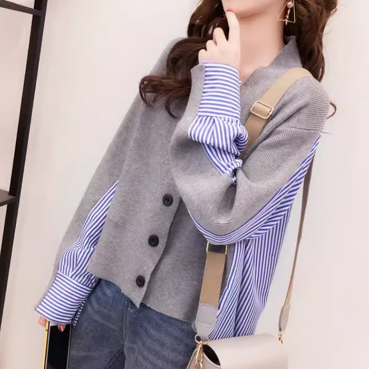 レディース トップス シャツ ブラウス ニット セーター 前開き 長袖 ボリューム袖 萌袖 襟なし ノーカラー ワイド 切り替え ふわふわ ふっくら 伸縮性 ボタン 切り替えデザイン 配色 かわいい