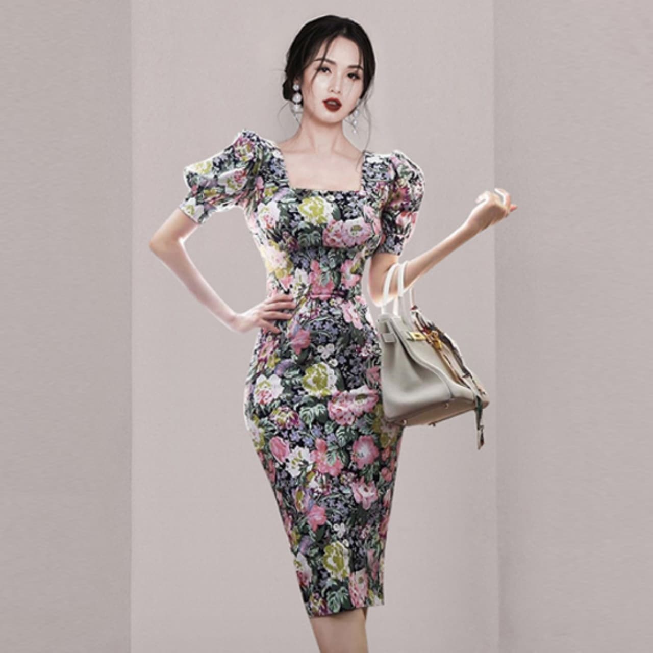 ワンピース レディース 花柄ワンピ フラワープリント スクエアネック バックシャン バブルスリーブドレス