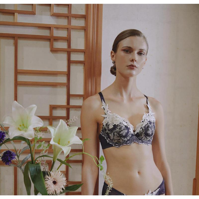 女性 AカップBカップCカップ きらびやかな真珠モチーフ 女性ブラ SDBR0439SG