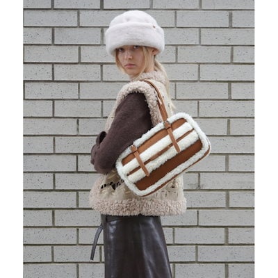 牧田純 原画 スケートボードにアクリル 砂漠で待ってる