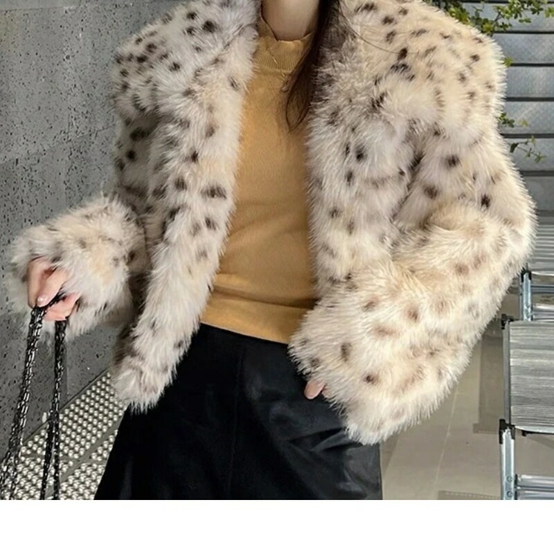 アウターおしゃれ 気質 高級感 ジャケット 厚手 裏起毛 開き襟 アウター 豹柄 ジャケット ショット丈 裏起毛ファッション 防寒カジュア ダウンジャケット 裏起毛ファッション