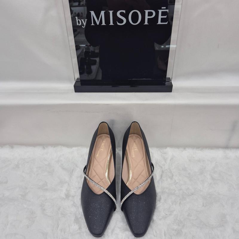 By 女性 パール ストラップ パンプス 112HT431SF005 BLACK 4 JJ