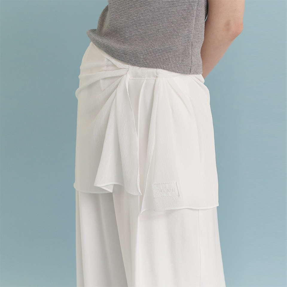 LU Layered Skirt (White)
