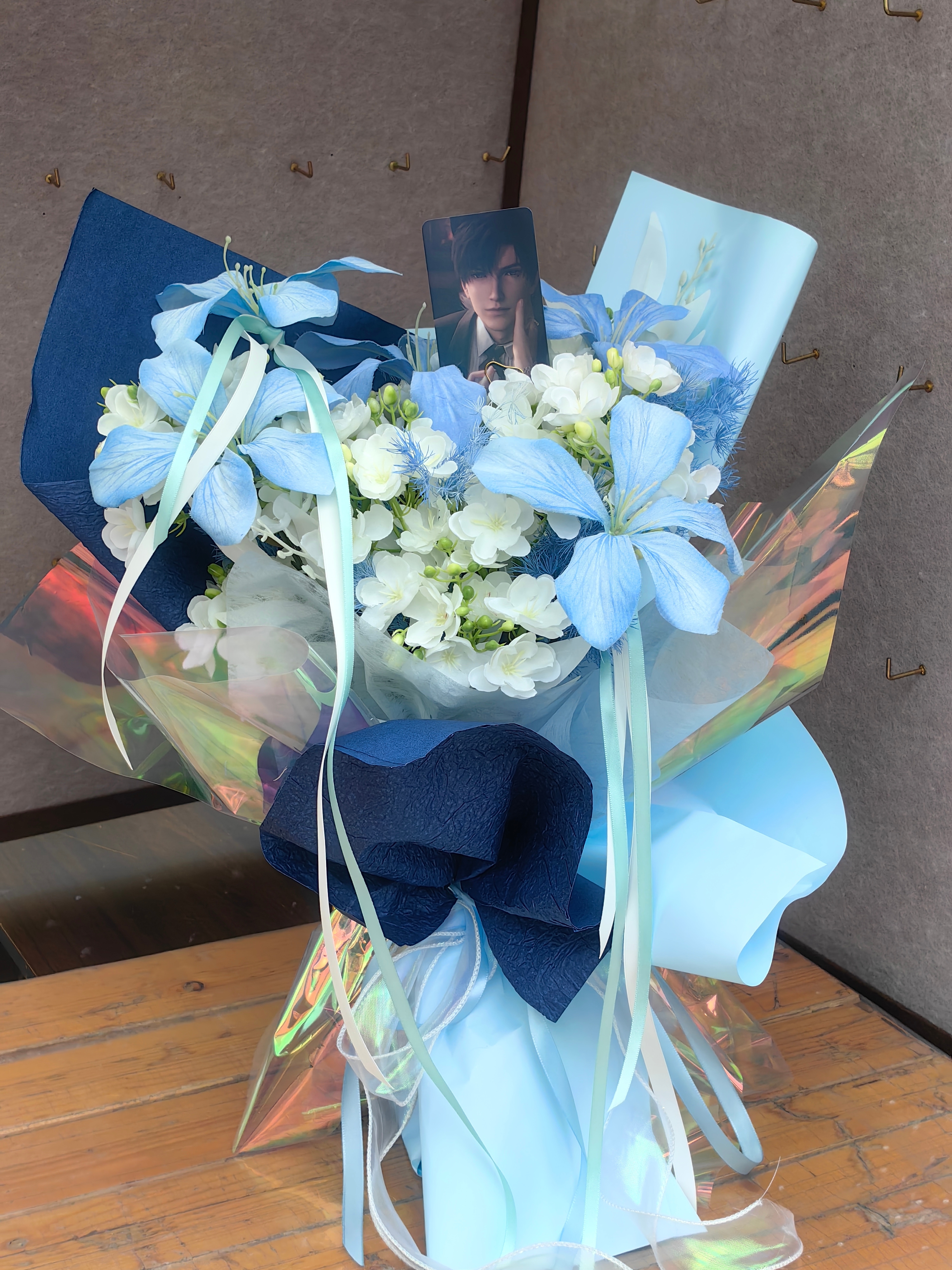 ブルー造花 ギフト買い占め中 プレゼント カーネーション 花束 造花プレゼント誕生日誕生日 贈り物 結婚記念日 退職祝い 送別会 結婚祝い 卒業式プレゼント誕生日お祝い卒業式記念日