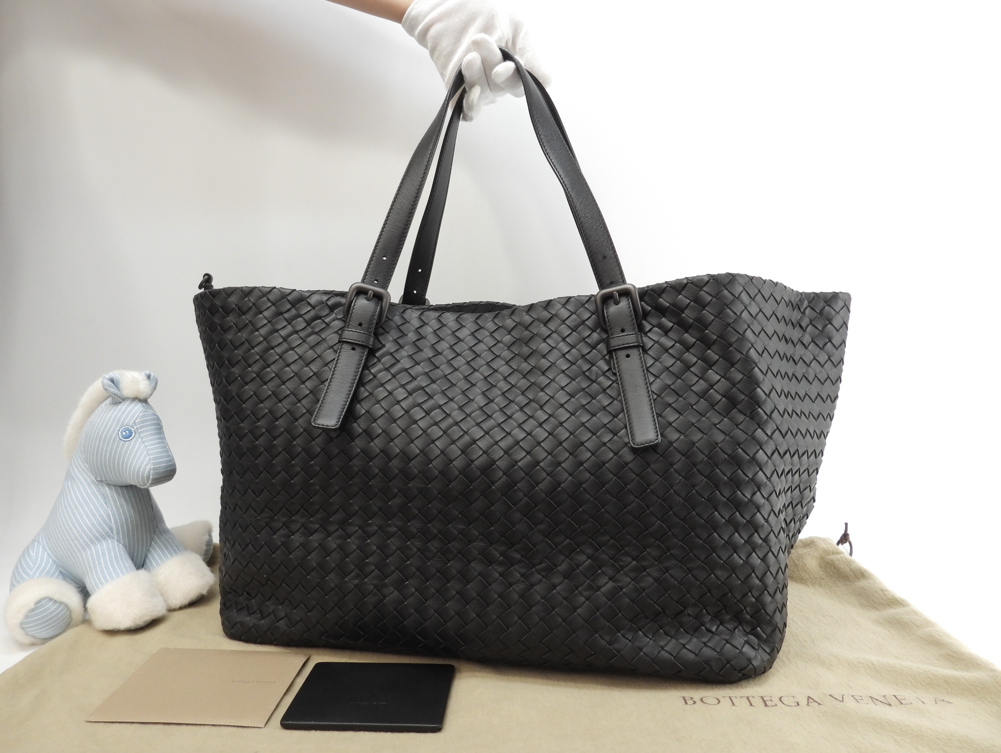 チェスタL イントレッチャート レザー黒 メンズトートバッグ 美品@B03317512K