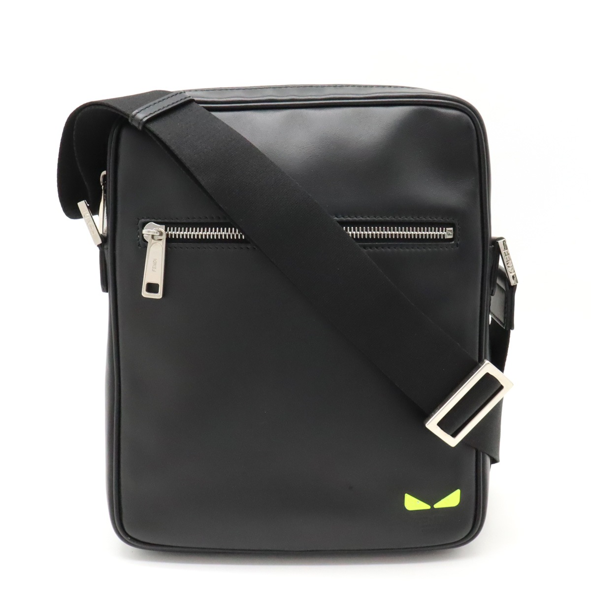 バグズ アイ モンスター ショルダーバッグ 斜め掛け レザー ブラック 黒 ネオンイエロー シルバー金具 7VA461