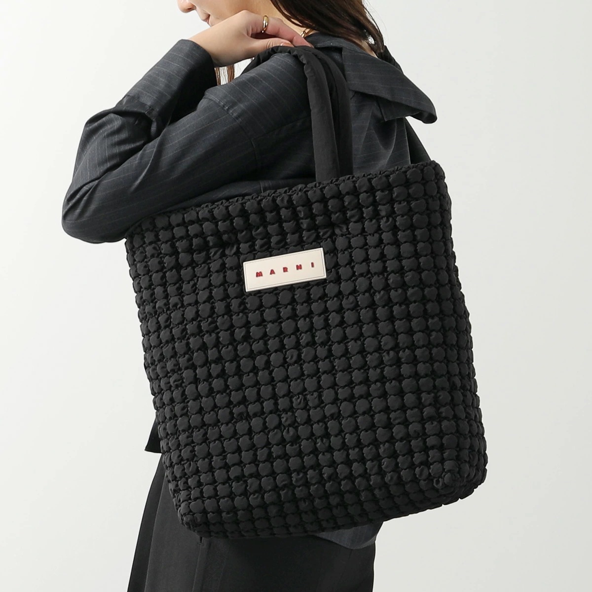 MARNI マルニ トートバッグ PUFF パフ SHMQ0101U0 P8562 レディース キルティング ドット ナイロン ロゴ 鞄 00N99 SHMQ0101U0P856200N99