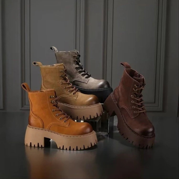 品質いいな新品 デニム ショートブーツ レディース 可愛い おしゃれ 靴 美脚 脚長 カジュアル 通学 歩きやすい PUレザー 快適 売れ筋 厚底 新作 5,026円