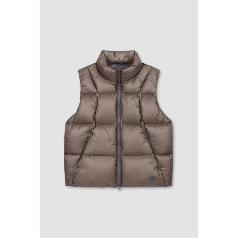 【TLVAW24653KGO】メンズ軽量アウターシェルダウンベスト