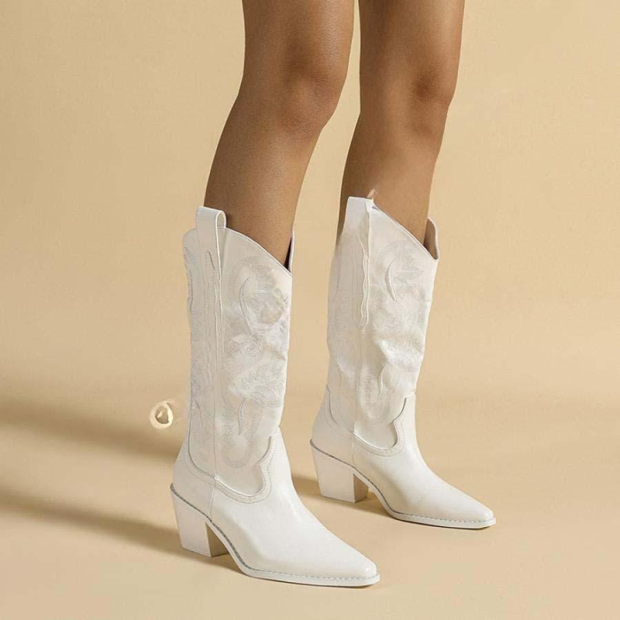 2025新品 数量限定 ウエスタンブーツ レディース ブーツ ショートブーツ ローヒール 歩きやすい 快適 歩きやすい ブーティー アンクルブーツ おしゃれ チャンキーヒール 短納期