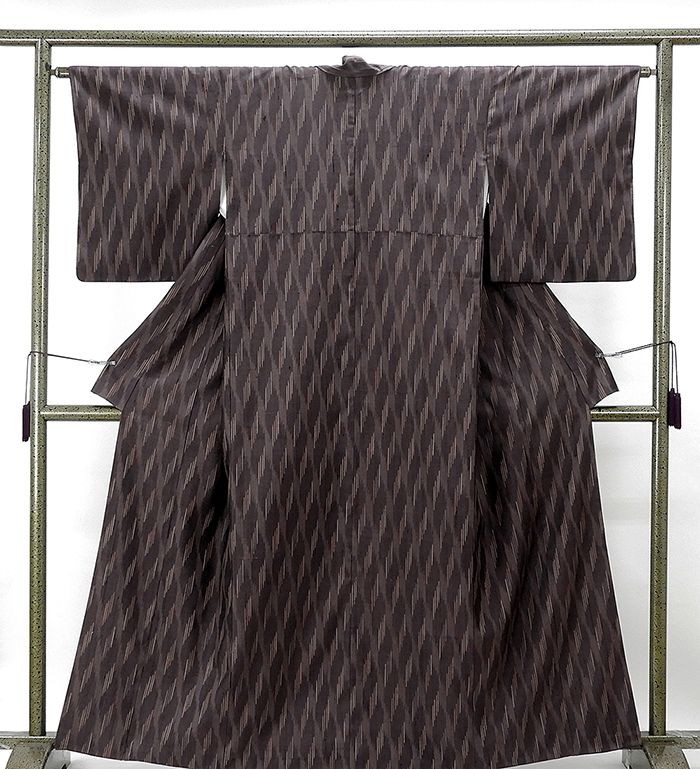 紬 正絹 幾何模様 越後絣 身丈160cm 裄丈62.5cm 紬 美品 リサイクル 着物