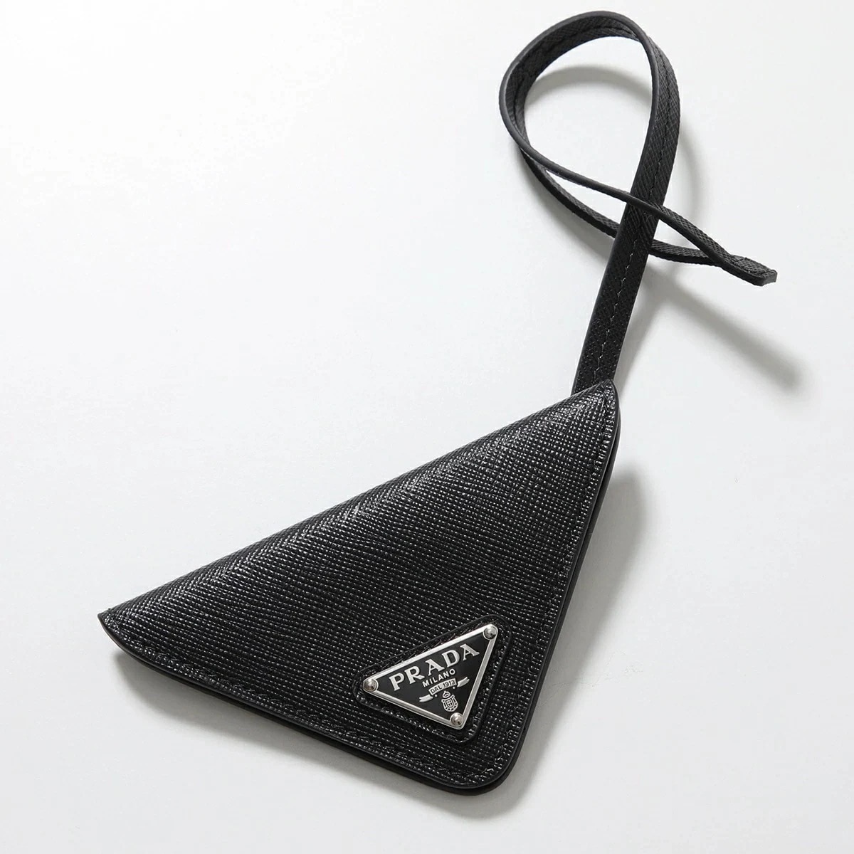 PRADA プラダ ネームタグ 2TT153 2AHF メンズ トライアングルロゴ サフィアーノレザー トラベル ラゲージタグ F0002/NERO