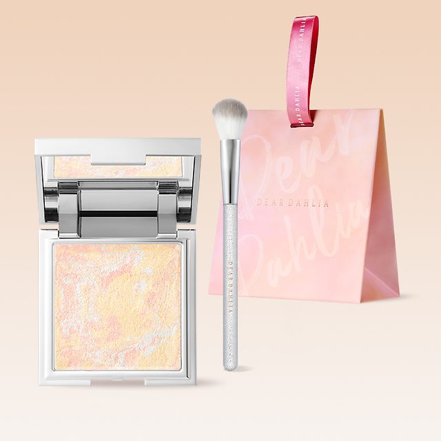 [単独+ラッピング] 「ボリューム光彩」 スキン ルミナス ハイライター (+ハイライター ブラシおまけ)