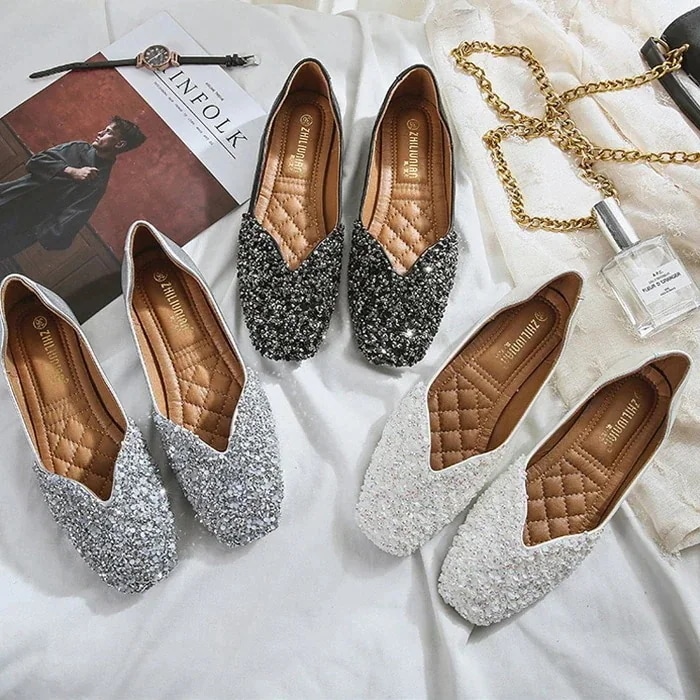 【急速出荷!】フラットシューズ バレエシューズ スクエアトゥ レディース キラキラ ストーン ローヒール シルバー ホワイト ブラック 5,484円