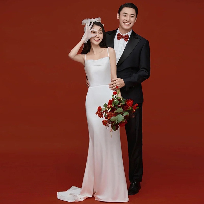 ワンピースドレスドレスセクシーなサスペンダーテールウェディングドレススーパー旅行写真