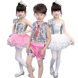 祭りの衣装女の子の房幼稚園の少人数クラスの衣装スパンコールジャズダンスの衣装