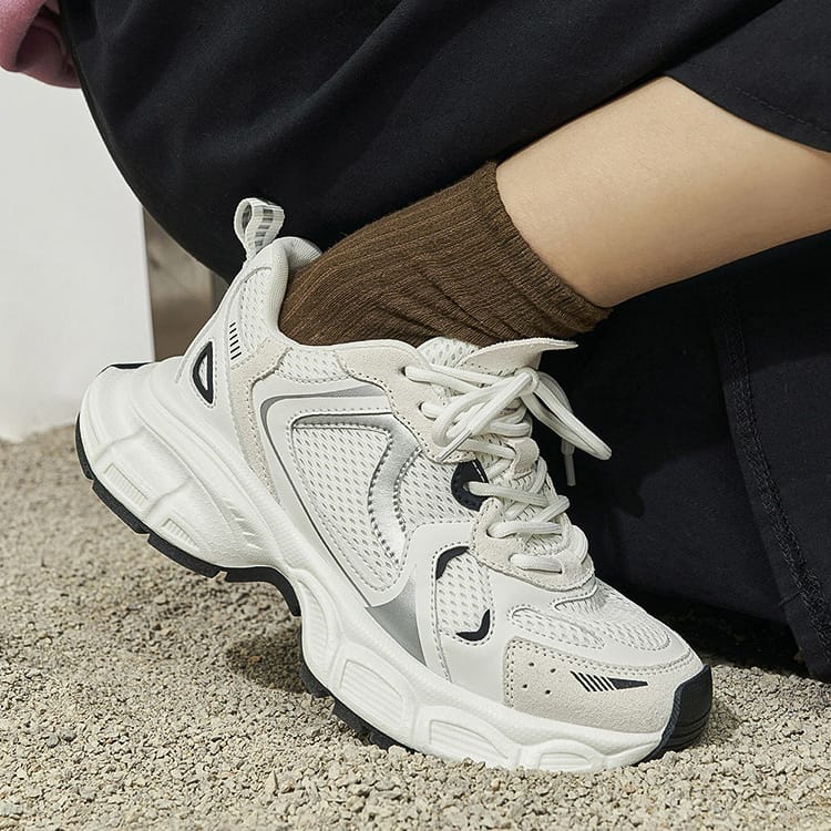 スニーカー レディース ダッドスニーカー 厚底シューズ 韓国 ダッドシューズ レディース 厚底靴 スニーカー アウトドア 疲れにくい 歩きやすい 軽量 オシャレ