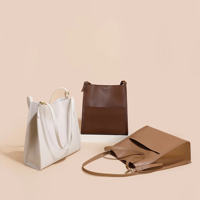 急速出荷人気商品2025トート本革婦人大容量高級感勤務脇