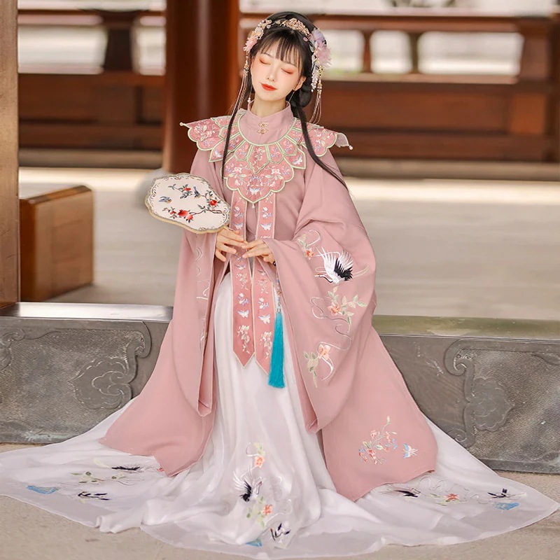 鶴貴陰漢服女性明風風雲肩立ち襟エレガント超妖精古代衣装スーツの改良版