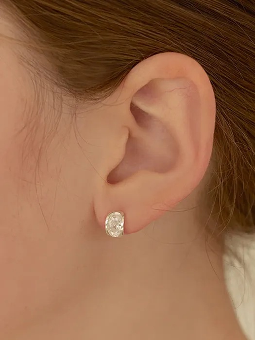 Oval Clear Hoop Earring (S/M) 韓国コスメ 韓国ブランド レディースファッション アクセサリー ピアス 指輪 韓国人気 アイドル