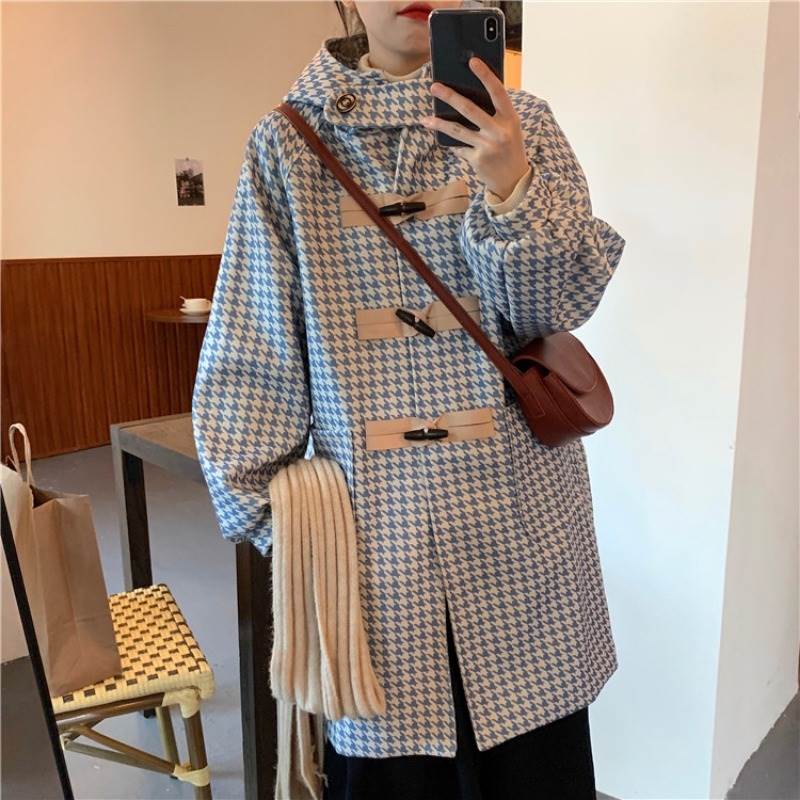 アウター コート レディース ダッフルコート 長袖 青 水色 白 千鳥格子 フード付き ミドル丈 大人カラー かわいい おしゃれ 大人女子 こなれ感 お洒落 個性的 存在感 10代 20代 30代 通