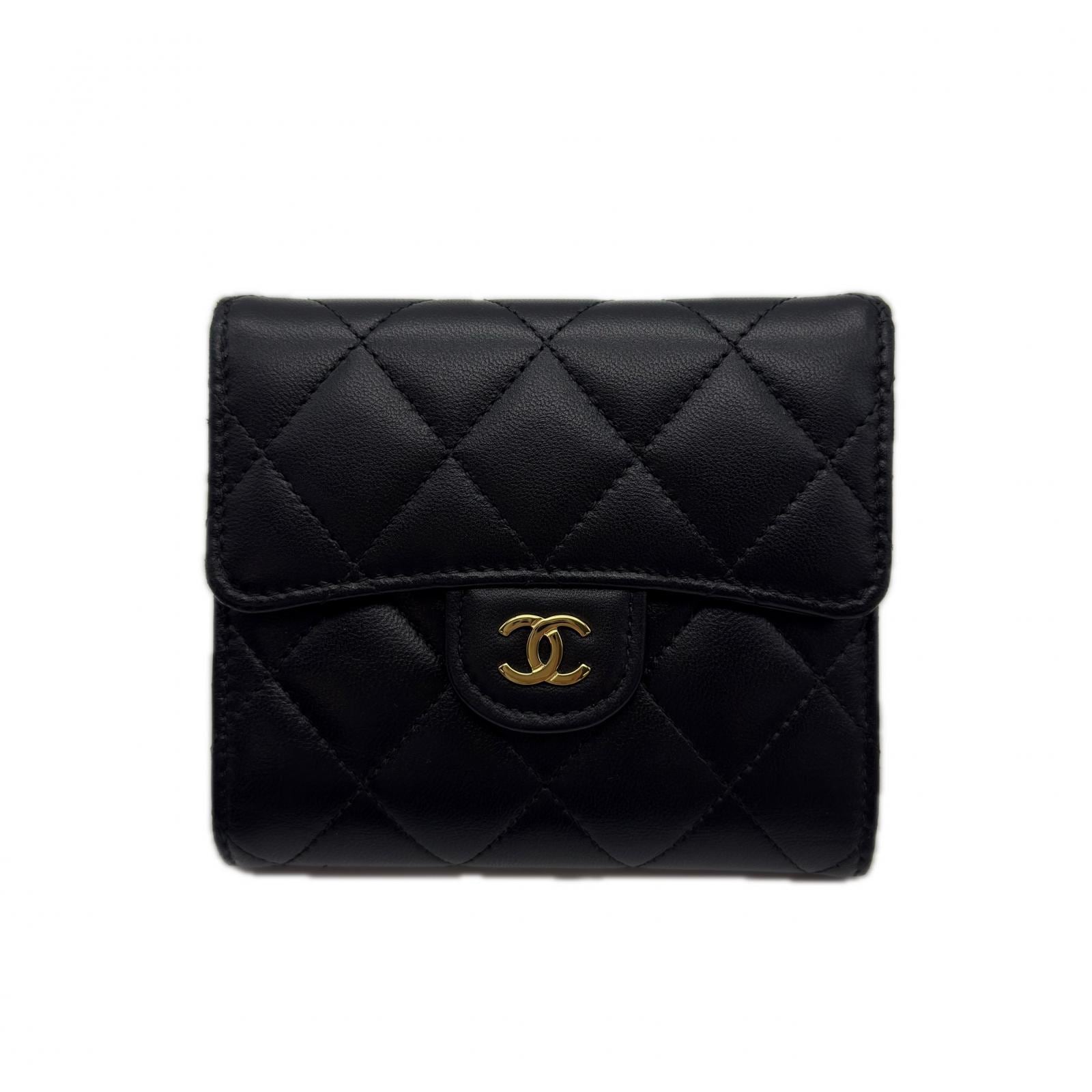 3日以内返品可 極美品 三つ折り財布 カーフスキン CHANEL シャネル AP0231 マトラッセ クラシック スモール フラップウォレット ブラック 財布 AP0231 ブラック ボルドー
