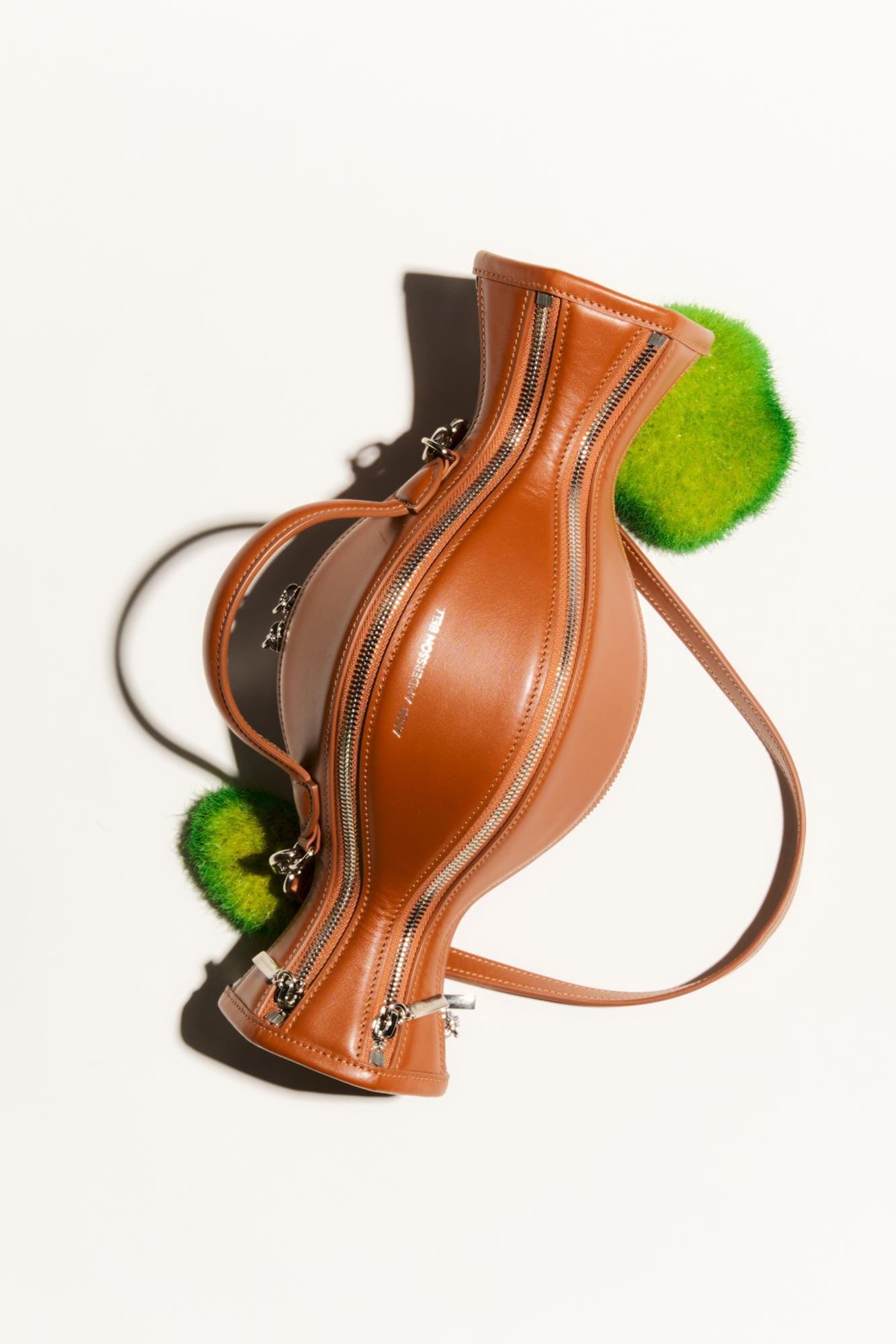 【ANDERSSON BELL】 SMALL VASO BAG : BROWN