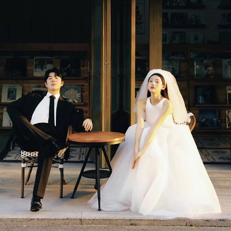 ワンピースドレスドレス韓国のシンなライトドレス花嫁の結婚式の登録ホワイトサテンドレス小さな妊婦が一緒に出かけました 6,294円