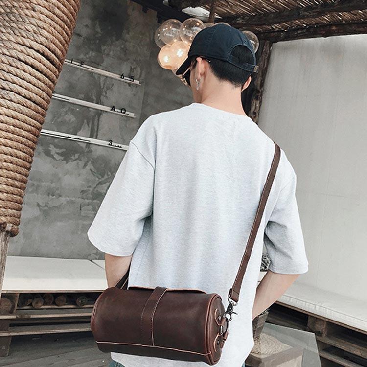 多収納ボディバッグアウトドア斜めがけバックボディバッグショルダーバッグ肩掛けバッグ男女兼用合成皮革小さめカジュアル軽量小物入 4,885円