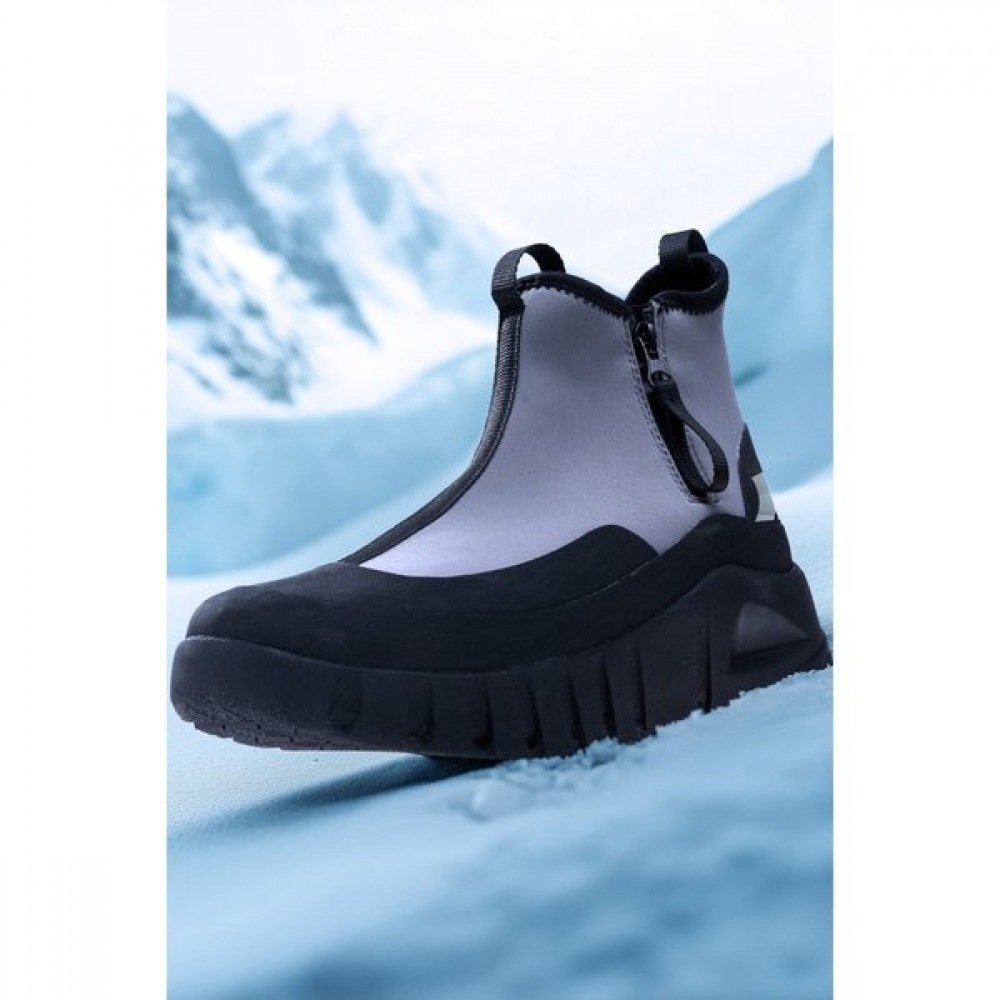 コロンスポーツ レディース ブーツ グレー FE3AX24870