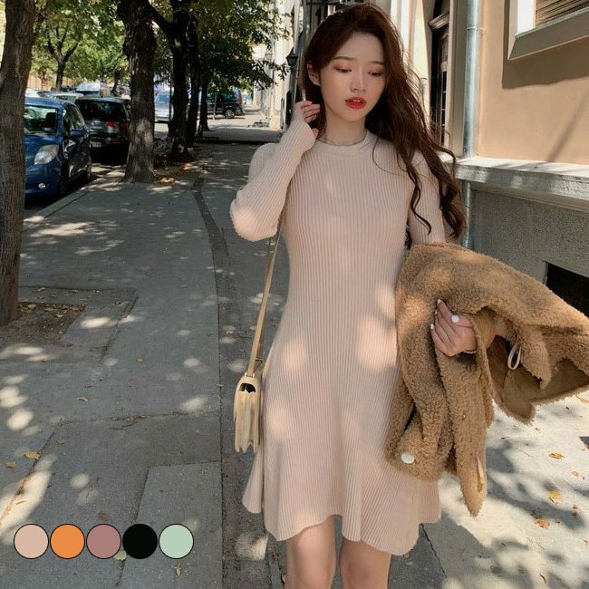 【急速出荷】リブ ニットワンピース 膝丈 ワンピース レディース ニットワンピース ひざ丈 クルーネック ワンピース ニット ニットワンピ 膝丈 長袖 上品 シンプル 秋冬 無地 体型カバー オシ