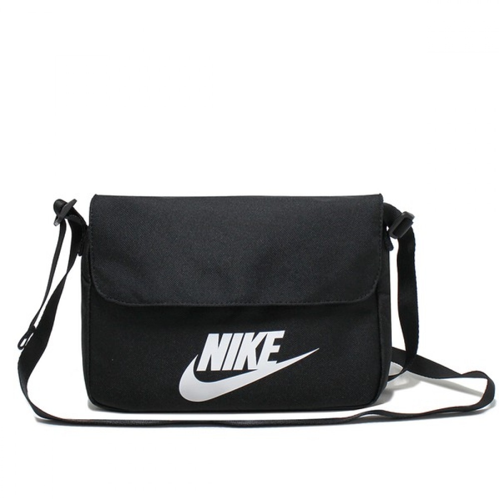 [ナイキジュニア] ナイキ NSW フューチュラ 365 ブラック CW9300-010