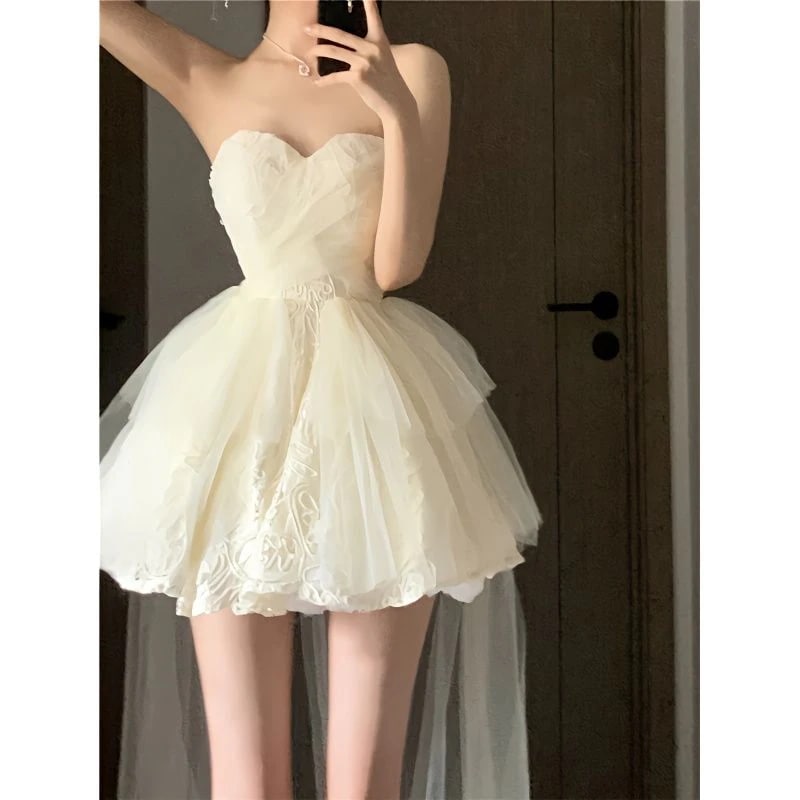 パーティードレス プリンセス風ドレス女性夏2024新しいウエスト薄いバックレスメッシュスプライシング胸ひらひらスカート