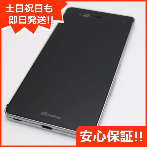 超美品 F-01J arrows NX ホワイト スマホ DoCoMo 富士通 35
