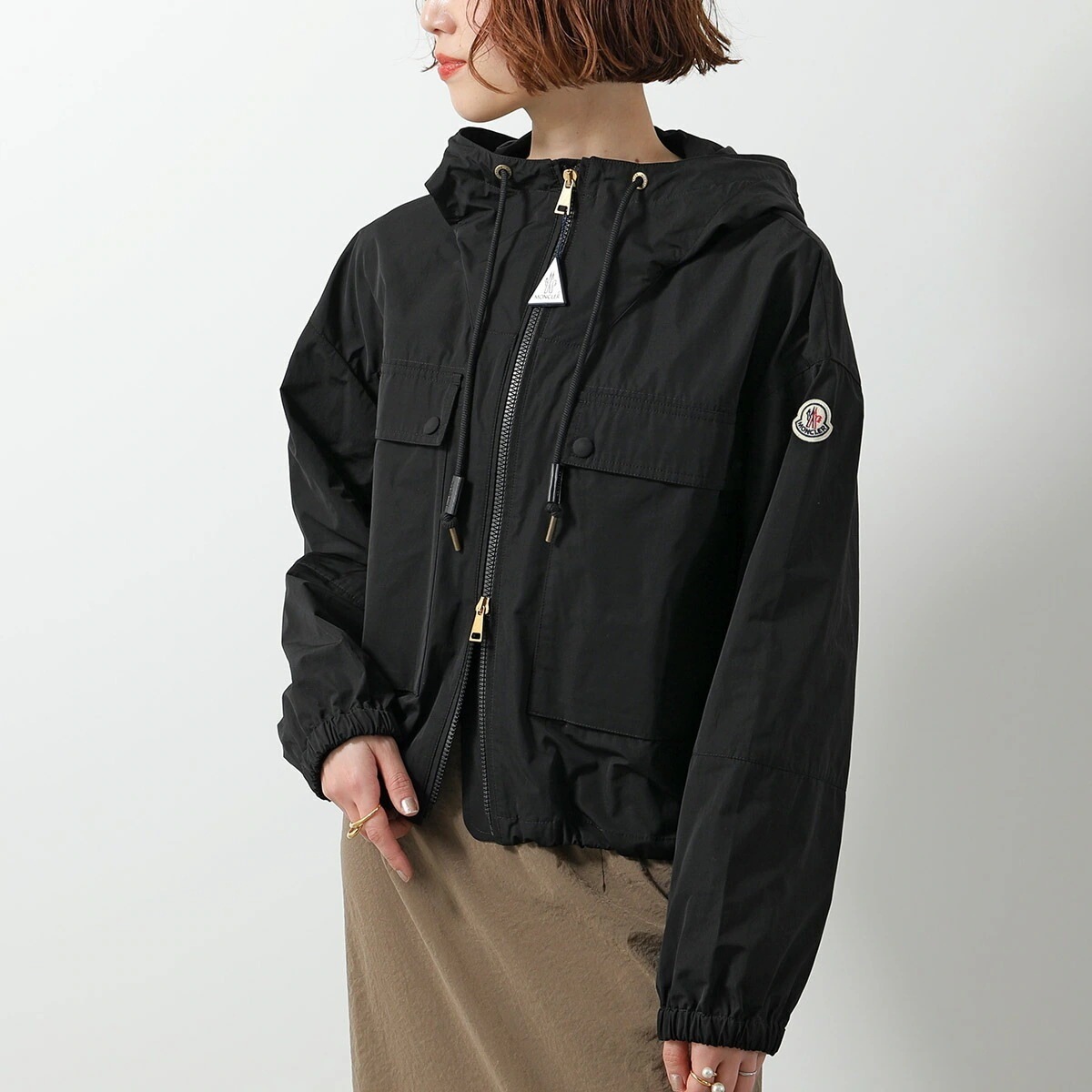MONCLER モンクレール ジャケット SAUVAN 1A00110 549P3 レディース パーカー ブルゾン ショート丈 ジップアップ アイコンパッチ 長袖 フード付き 999