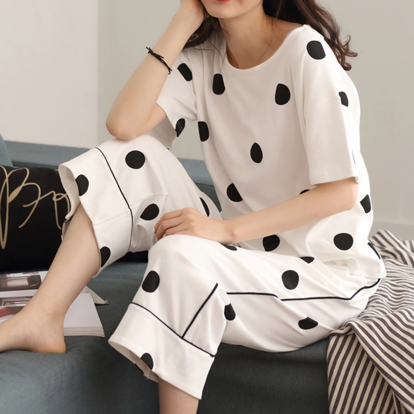 セットアップ ルームウェア パジャマ ミモレ丈 袖あり 半袖 上下セット 2点セット かわいい 5,042円