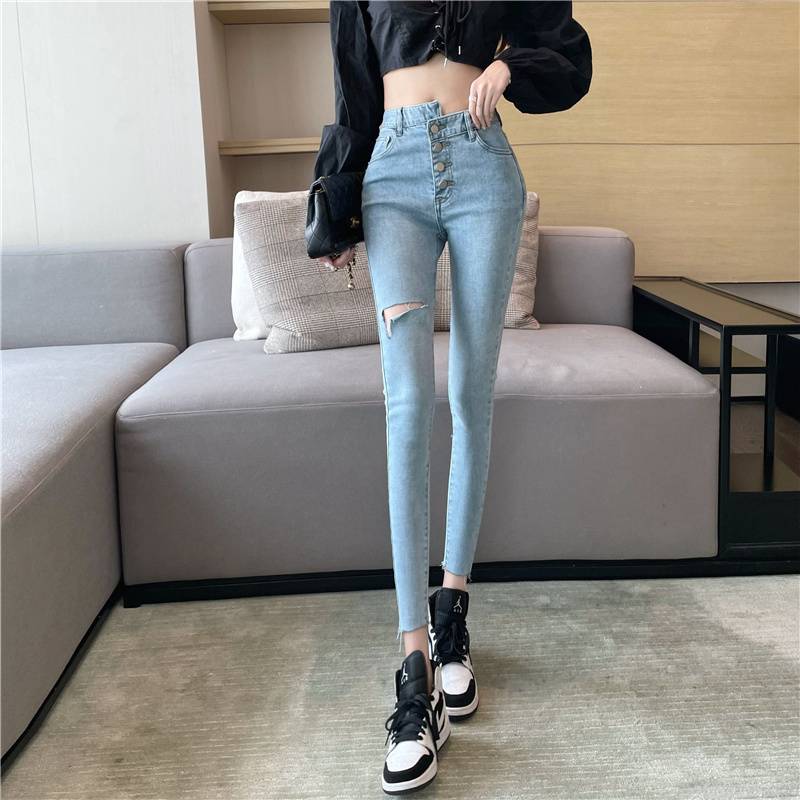 ハイウエストデニム ボトムス パンツ デニムパンツ タイト 細身 ストレート ハイウエスト デニム ブルーデニム きれいめ シンプル カジュアル 大人 おしゃれ お洒落 大人女子 こなれ感 ラフ