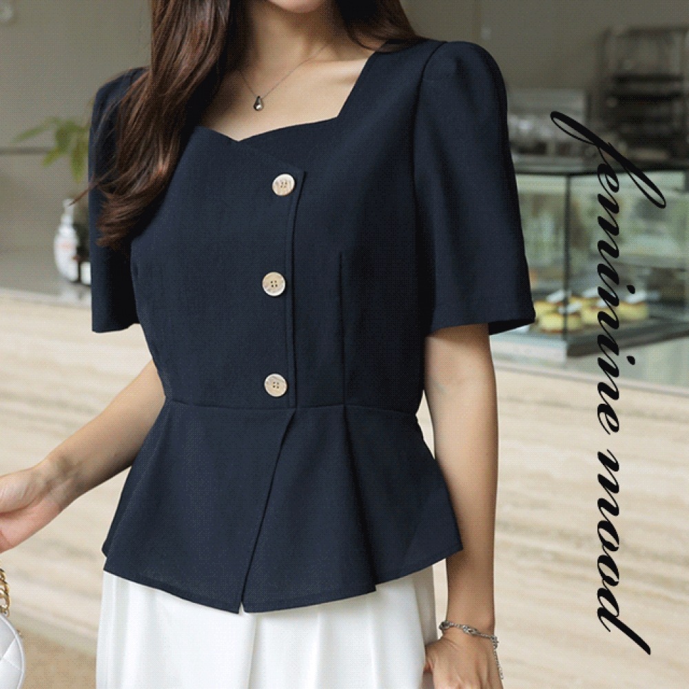 クリック＆ファニーラブアピールボタンブラウス