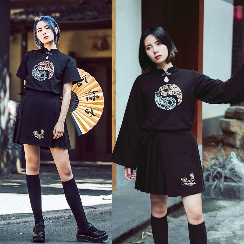 チャイナ風トップス Tシャツ 今週の割引は 25% オフです半袖/長袖 プリーツスカート ミニ 黒 刺繍シャツ オリジナル