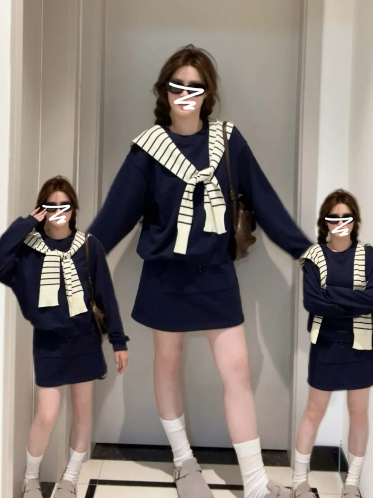 2024年秋冬女性用高級スウェットシャツとワンピース一式小柄な方向けの新作韓国スーツ