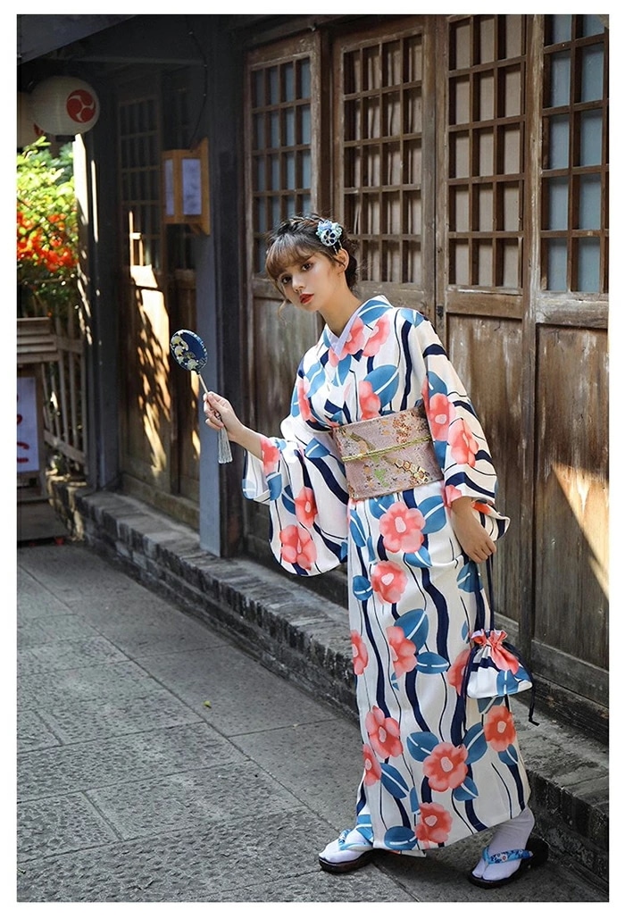 花柄 浴衣 セット レディース 浴衣セット 大人 着物 和服 コスプレ コスチューム 女性 高校生 花柄 ルームウェア 夏 女性 ゆかた 派手 可愛い おしゃれ きれいめ イベント 成人式 夏祭り お