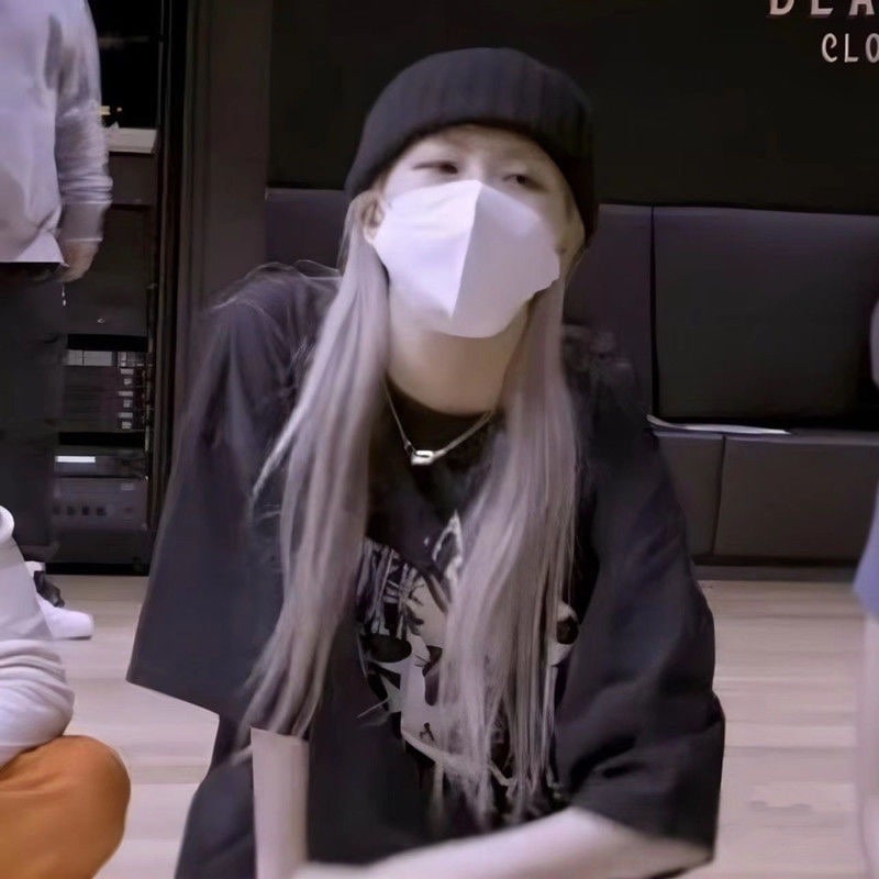 パクチェヨン ローズ Tシャツ ブラック プリント ジャズ ダンス スタジオ ヒップホップ パフォーマンス トップス レディース