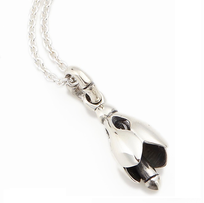 ネックレス メンズ シルバー925製 フラワーベル Bell 鈴 鐘 花 植物 音が鳴る お守り 銀製品 小ぶり 小さめ シンプル 上品 おしゃれ 綺麗 繊細 程よいサイズ感 小豆チェーン 50cm