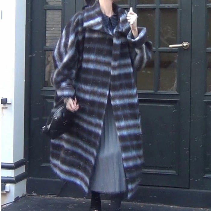 チェスターコート レディース ロングコート チェック アウター コート ロング 韓国ファッション オーバーサイズ 春 秋 冬 防寒 暖かい 大きいサイズ おしゃれ カジュアル きれいめ OL通勤 通学