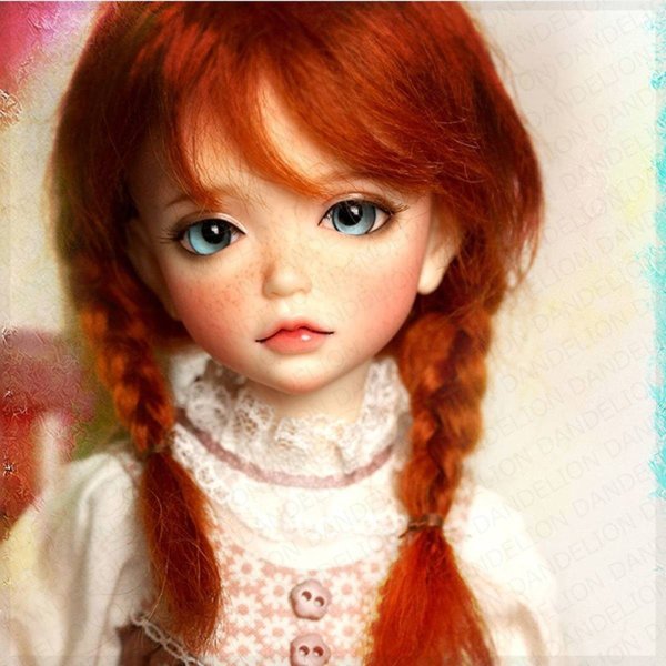 クリスマスファッション 人形 球体関節人形 本体+眼球+メイクアップ済 BJD カスタムドール 女の子 かわいい そばかすラブリー人形 幼SDサイズ 1/6 AT181 人形