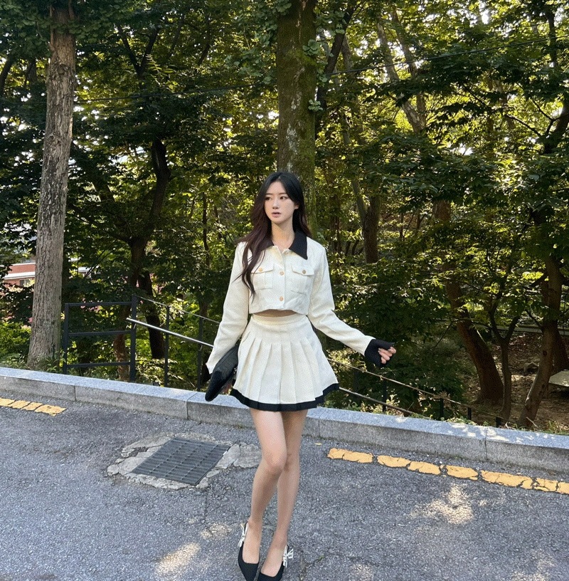 [ラブリー/セレモニールック] 女神フィット テイア ゴールド ボタン 配色 ツイード プリーツ スカート カラー クロップ ジャケット ツーピース セット