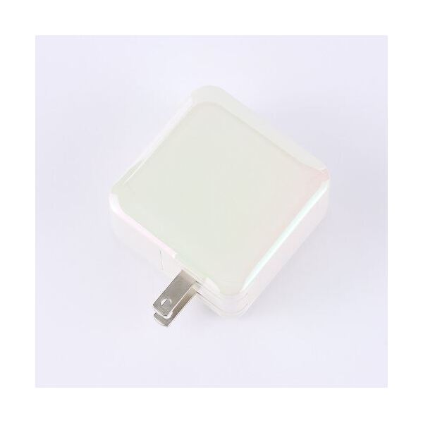 TERRA APD66-C2A1G/AWH オーロラホワイト ACアダプター (PD(パワーデリバリー)対応66W TYPE-C×2ポート+USB-A×1ポート)