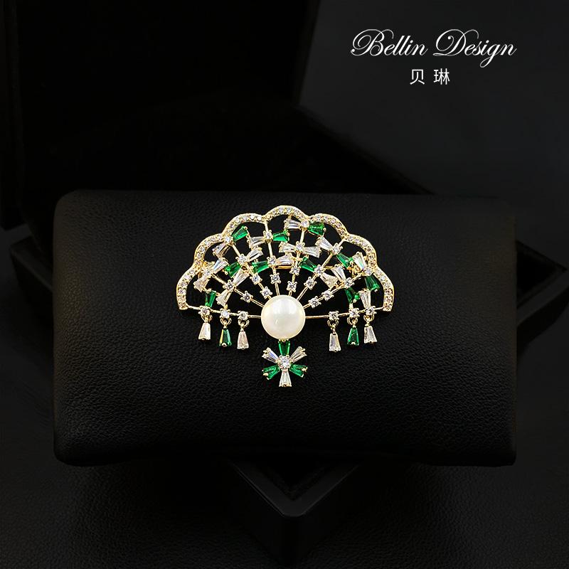 ブローチ おしゃれ 入学式 スーツ 装飾 レディース アクセサリー ジュエリー 雑貨 中国風 扇形 タッセル レトロ ブローチ ハイエンド チャイナ風 ドレス 襟 装飾品 スーツ コート バックル 韓